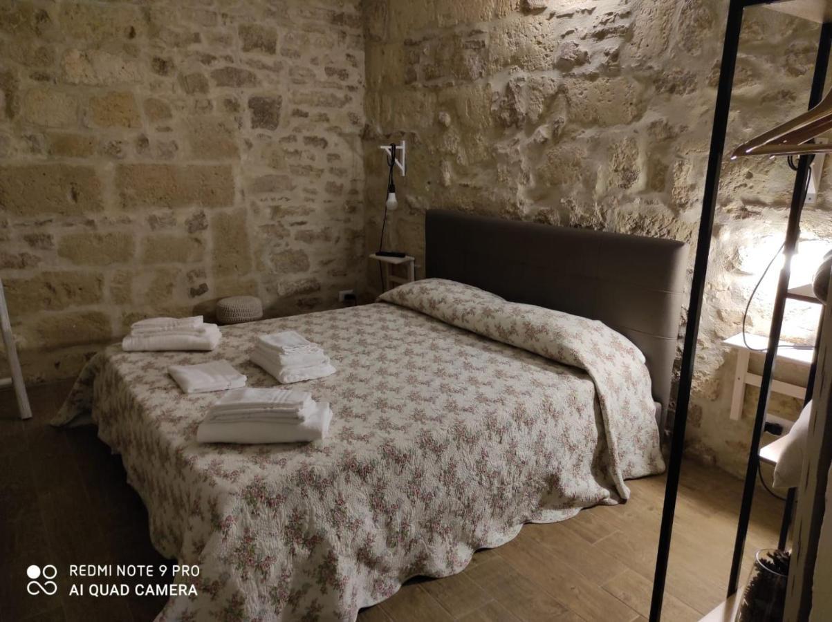 Loft Albicocca Bed & Breakfast Bari Exterior photo