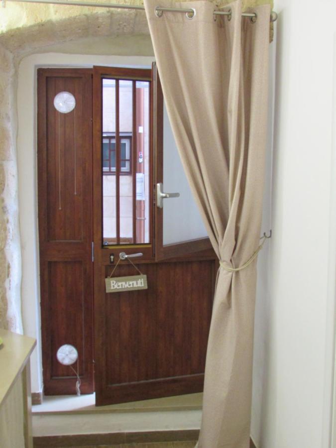 Loft Albicocca Bed & Breakfast Bari Exterior photo
